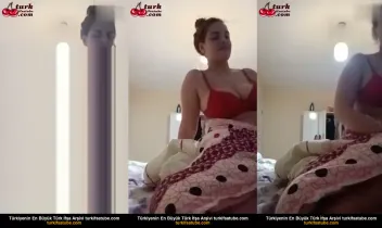Canlı Seks, İlayda Yorganın Altından İçine Alıyor